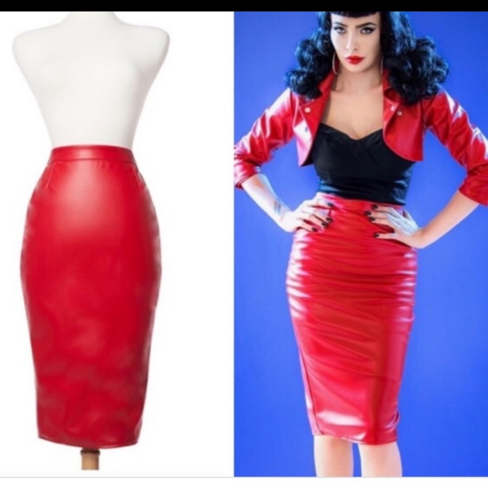 ISO DEADLY DAMES RED SKIRT